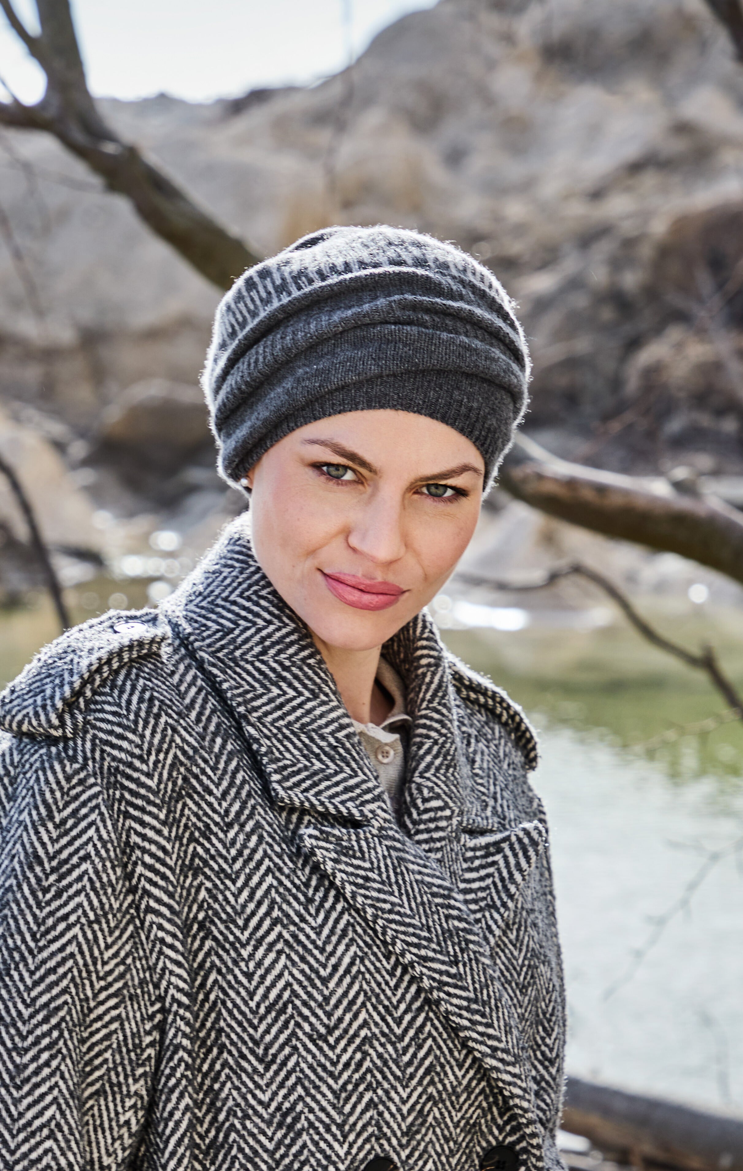 HOCAIRA KNITTED HAT - Vapor Grey